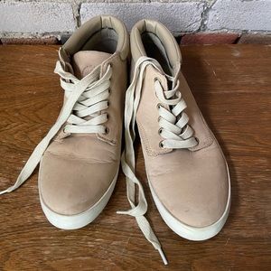 Timberland boots size 8.5